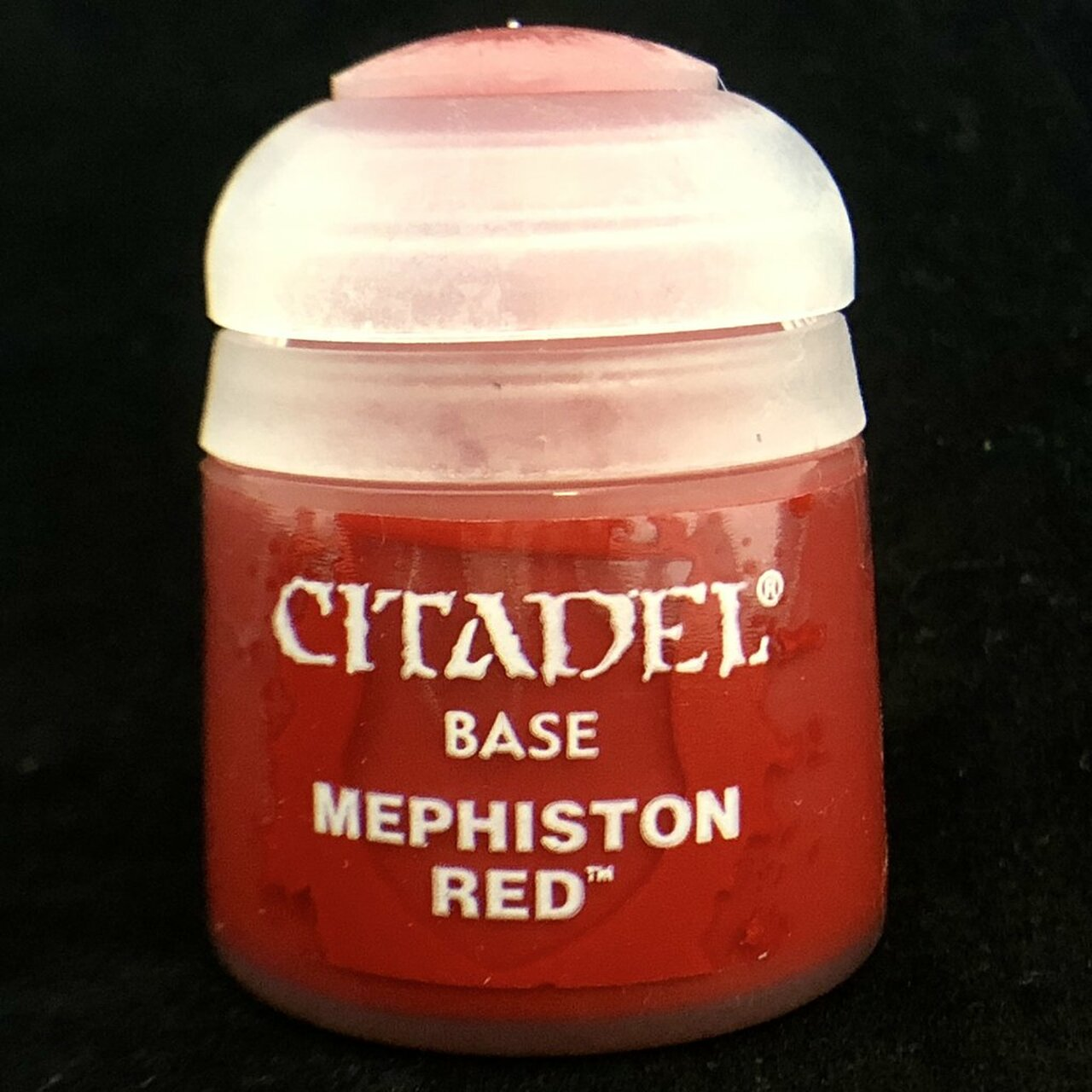 Citadel: Base: Mephiston Red (21-03)